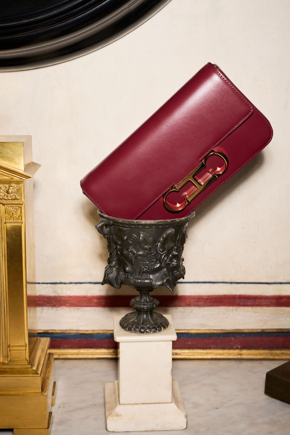 INITIALS INSIGNIA CLUTCH | SMALL CLUTCH