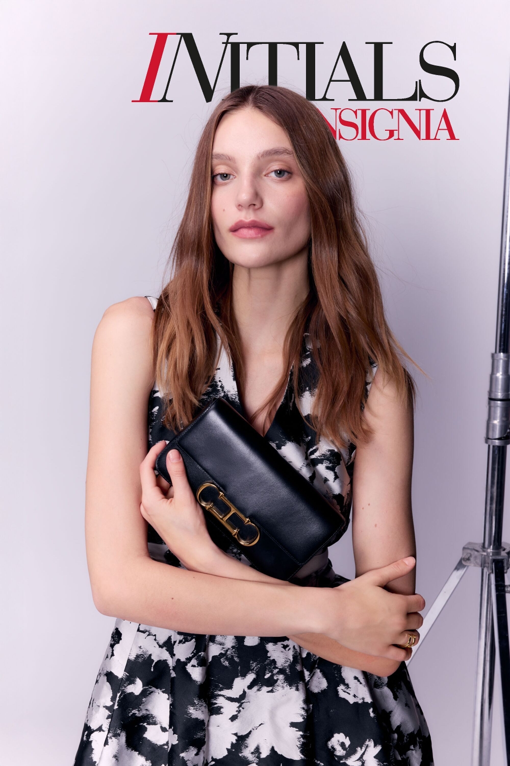INITIALS INSIGNIA CLUTCH | CLUTCH PEQUEÑO