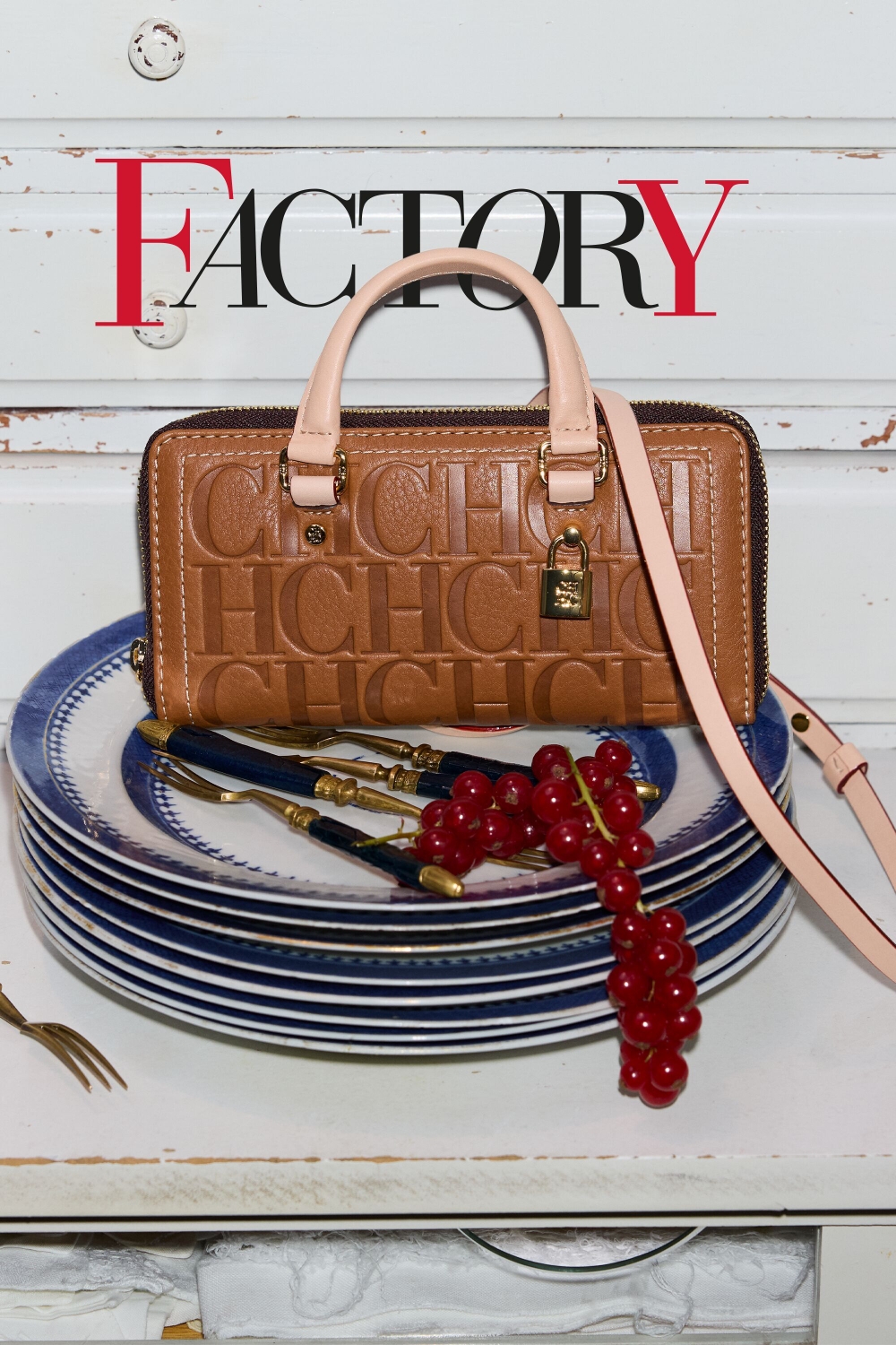 FACTORY LOCKED BOLTERA | CROSS BODY WALLET