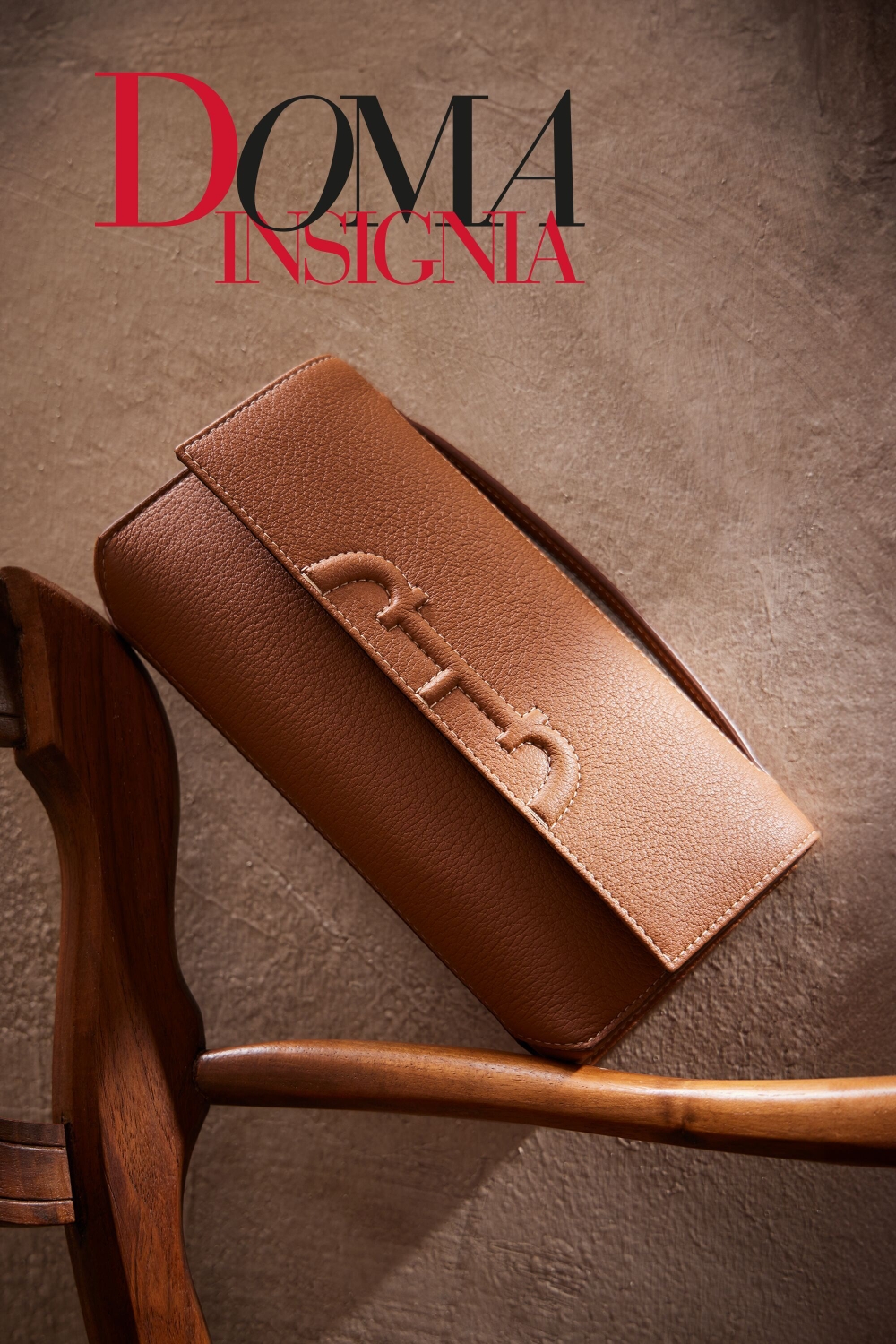 DOMA INSIGNIA | POCHETTE WALLET