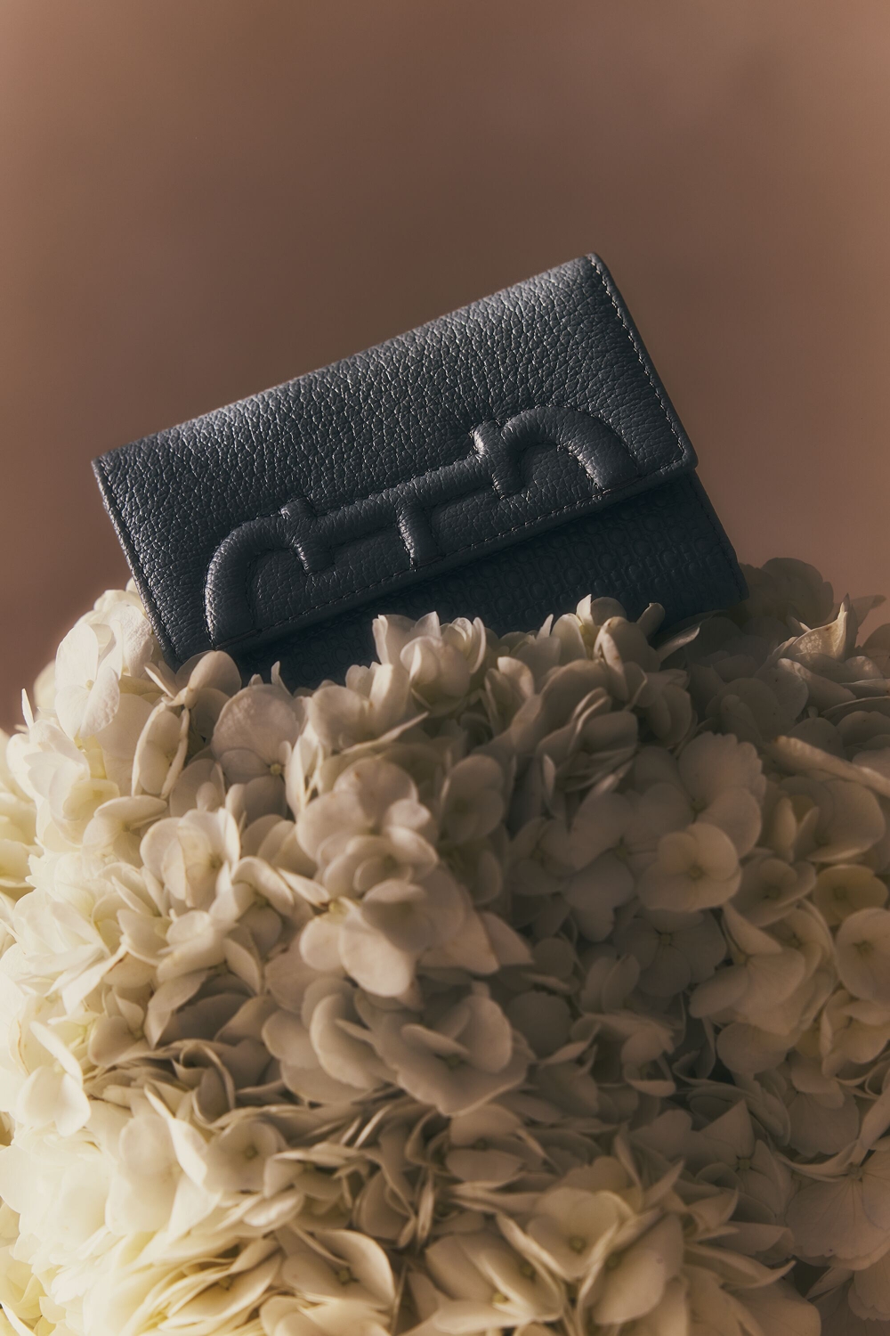 DOMA INSIGNIA | JAPANESE FLAP WALLET