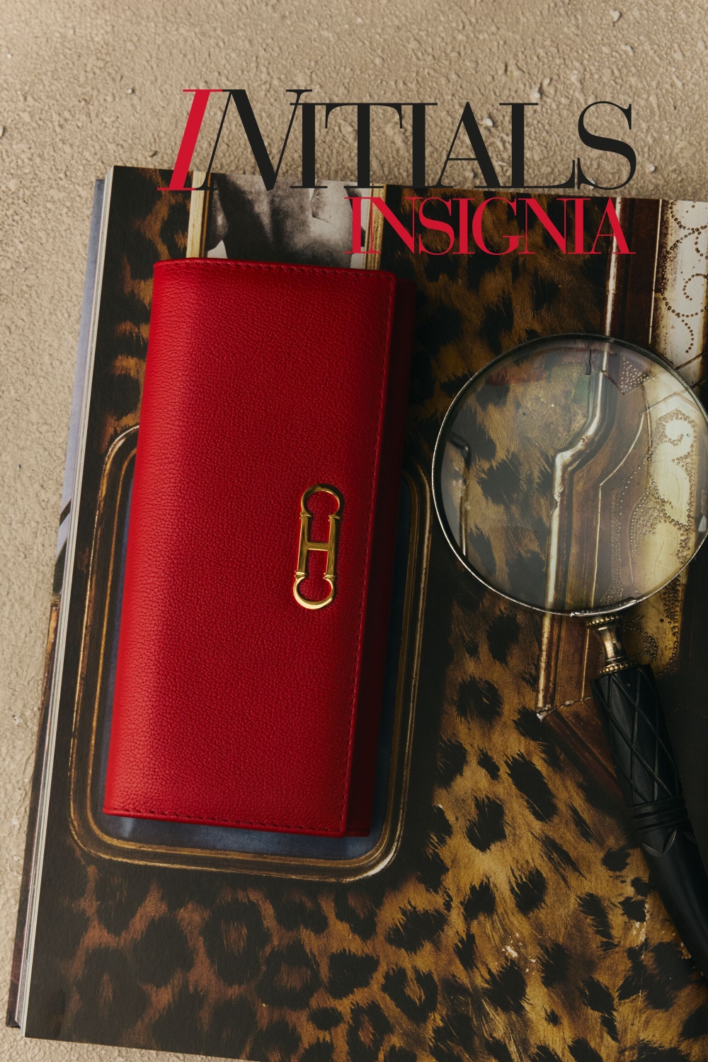 INITIALS INSIGNIA | CARTERA AMERICANA CON SOLAPA
