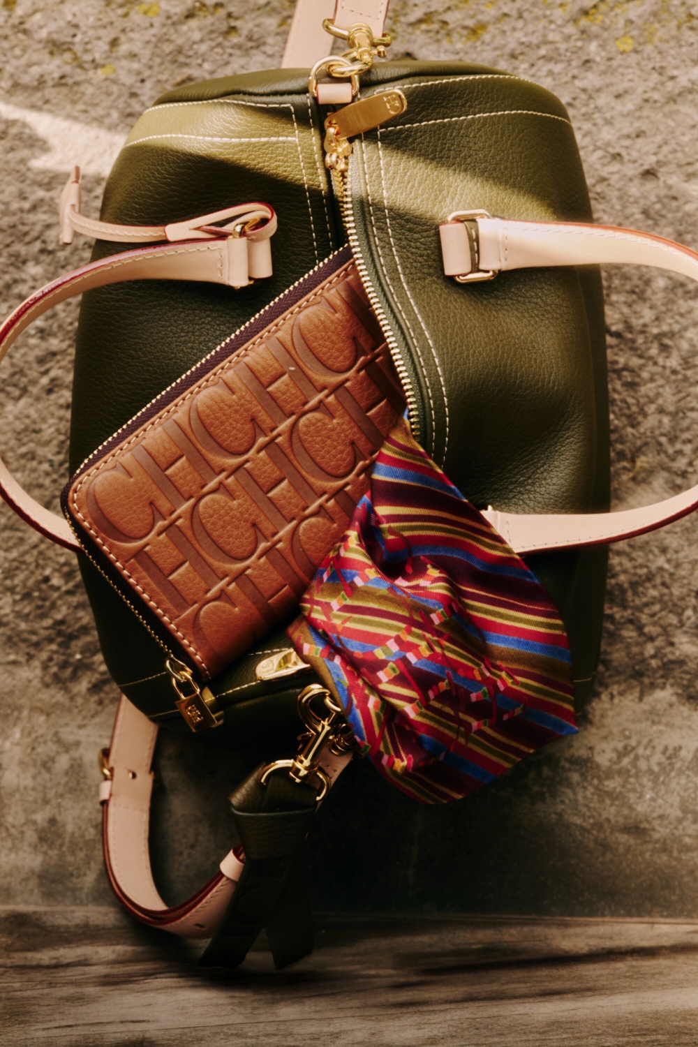 FACTORY LOCKED | CARTERA CONTINENTAL CON CREMALLERA