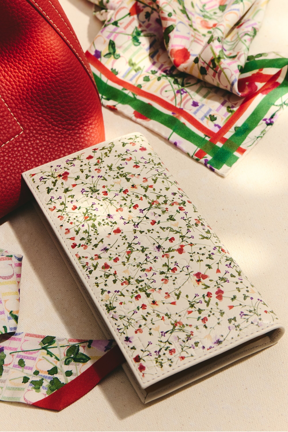 MATRYOSHKA | FOLD-OVER AMERICAN WALLET