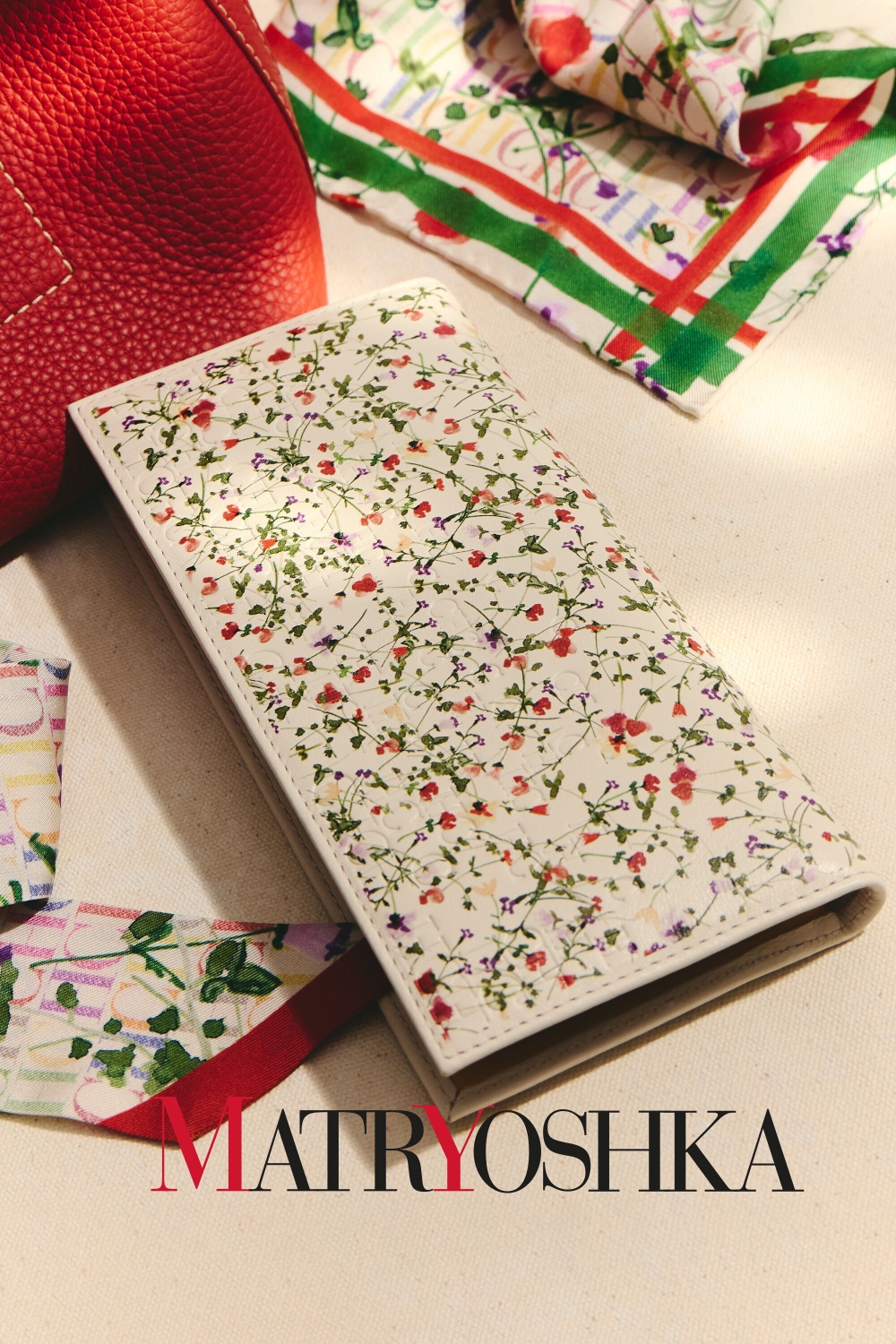MATRYOSHKA | CARTERA AMERICANA DOBLADA