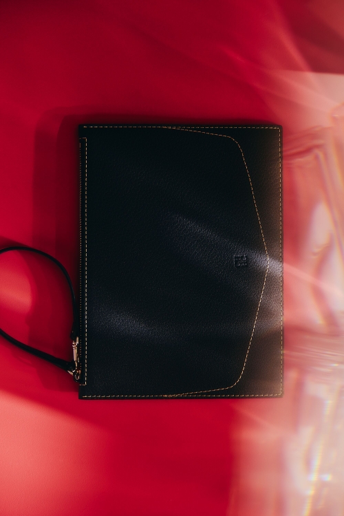 BLASÓN | CONTINENTAL POUCH