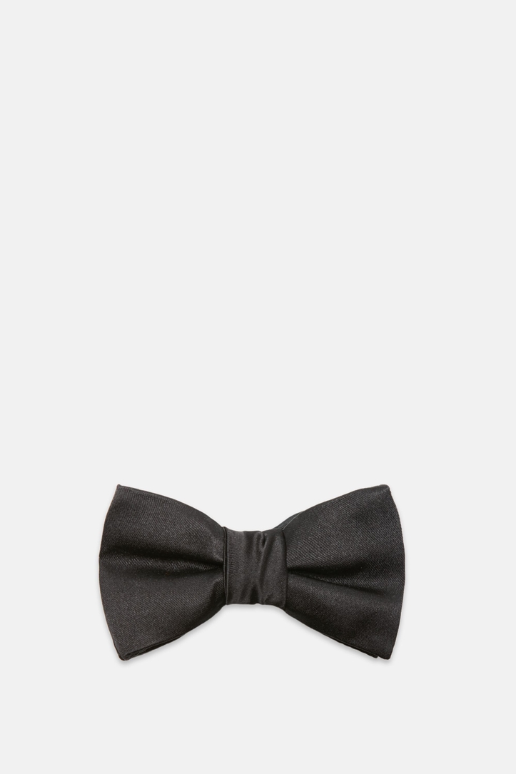 Silk bow tie