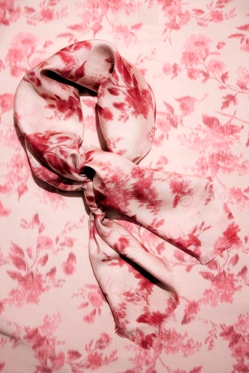 PAÑUELO 90 JASMINE SONATA