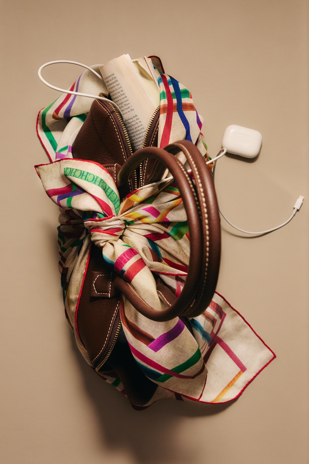 BLASÓN 90 SILK SCARF