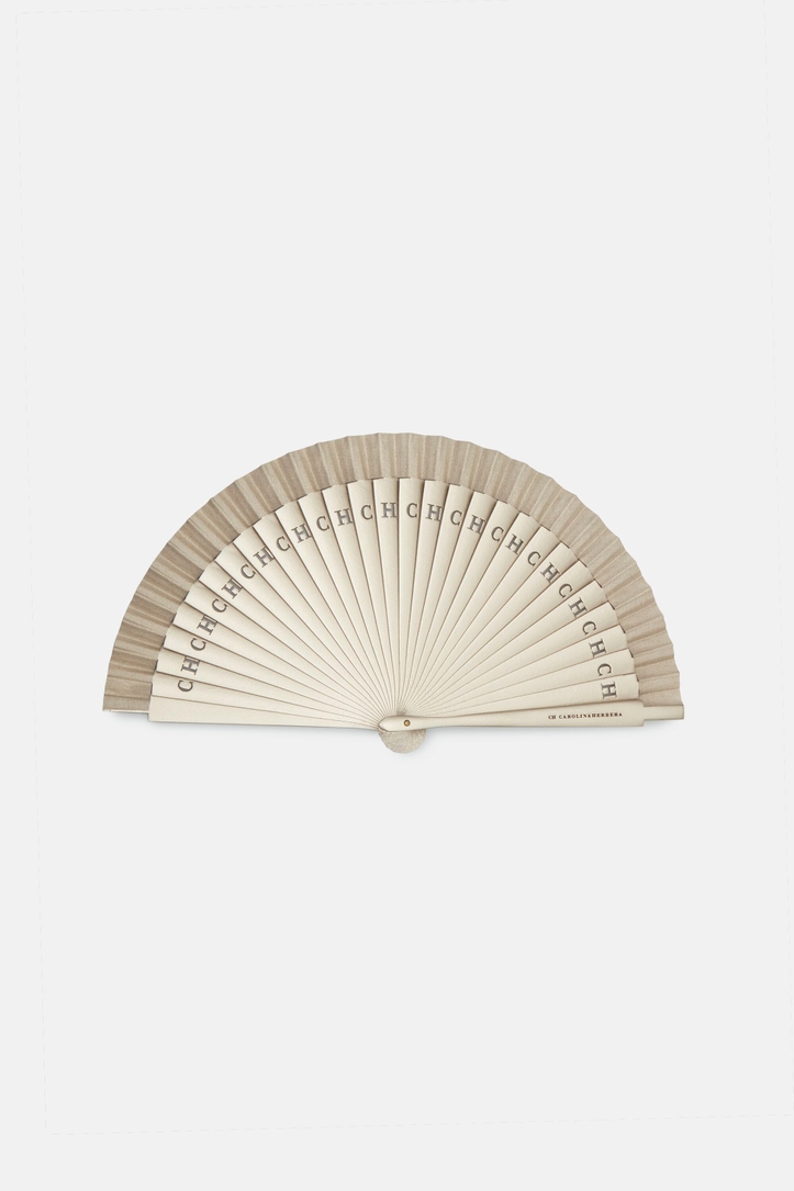 CH hand fan