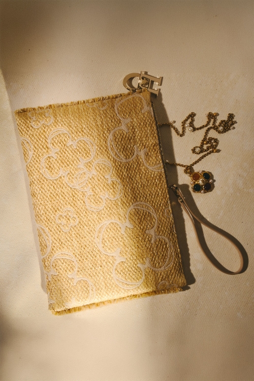 ROYAL | HAND POUCH