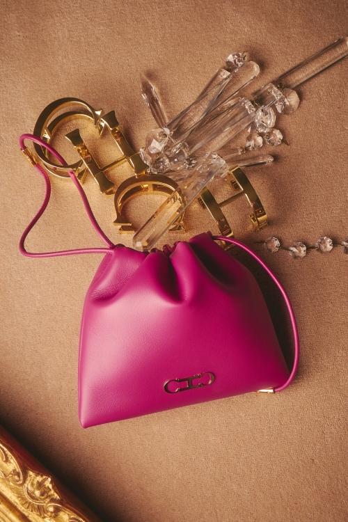 INITIALS INIGNIA | HAND POUCH