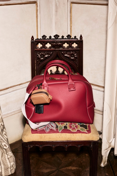 BLASÓN | CHARM FOR AIRPODS