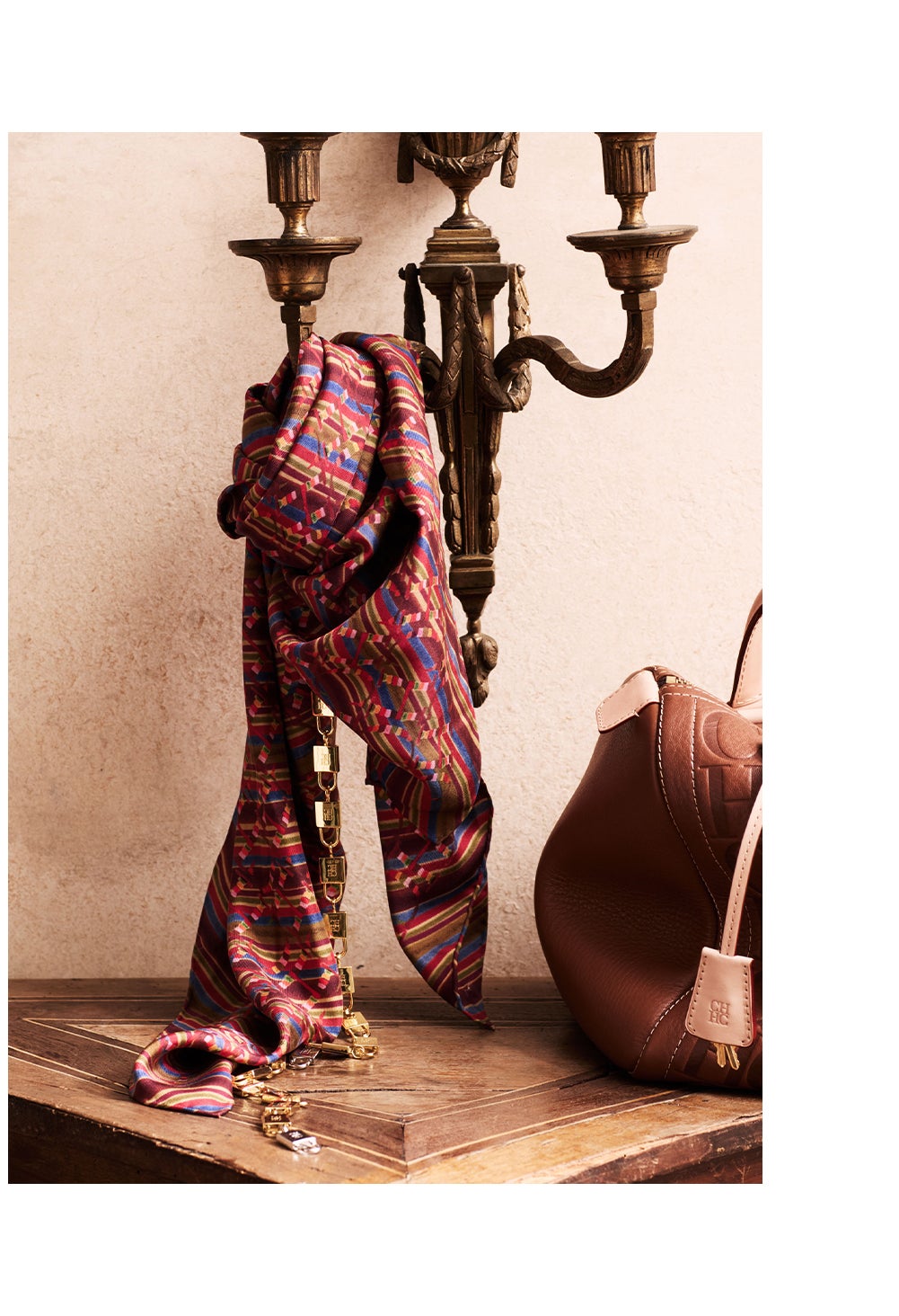 Lacito Insignia Salón Terciopelo Negro