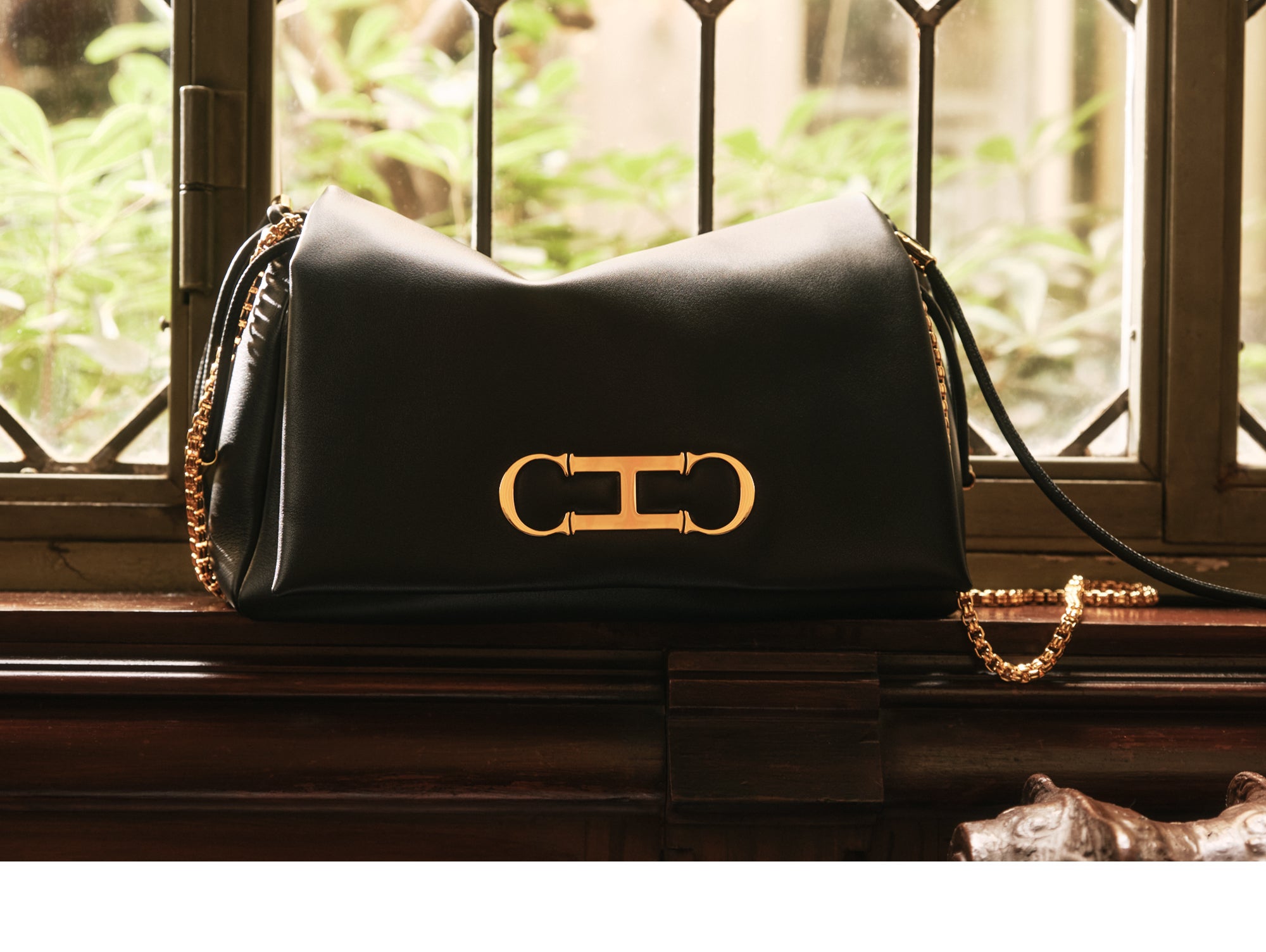 Lacito Insignia Crossbody Rojo